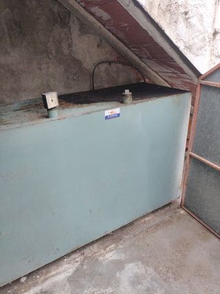 Depósito gasoil 1000L usado