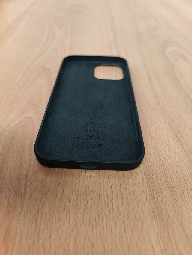 Funda silicona iPhone 14 Pro Max Apple - C2S1592