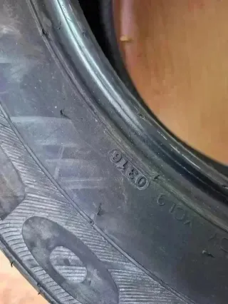 245 65 R18 110H Kumho - 1 neumático sin uso