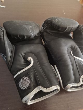 Guantes de boxeo de venum, 16 onzas