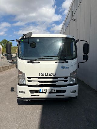 Camión Isuzu F14