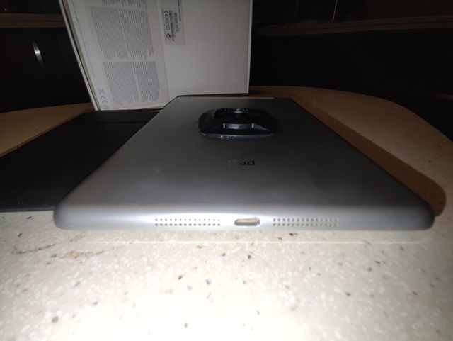 iPad Mini Blanco y plata