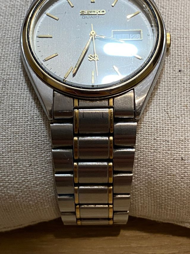 Seiko quartz 5Y23 8A11 vintage 1990