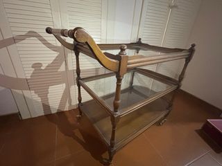 Camarera de madera
