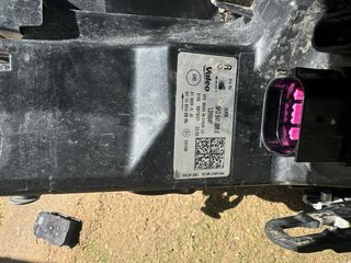 Faro derecho Cupra Formentor LED