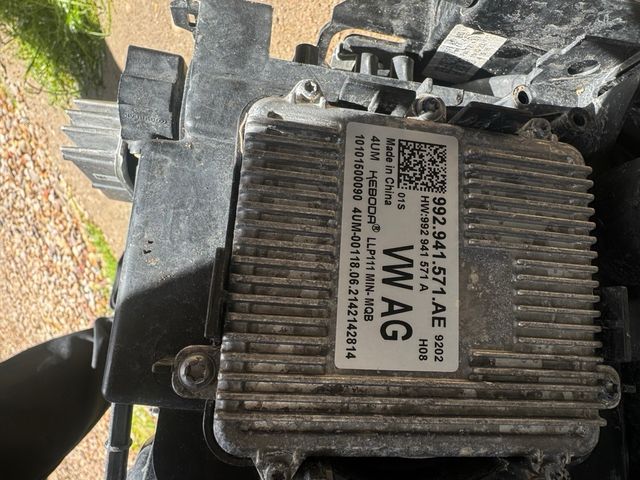 Faro derecho Cupra Formentor LED