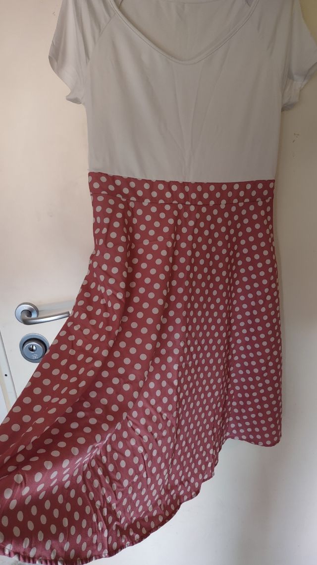Vestito pois rosa taglia M