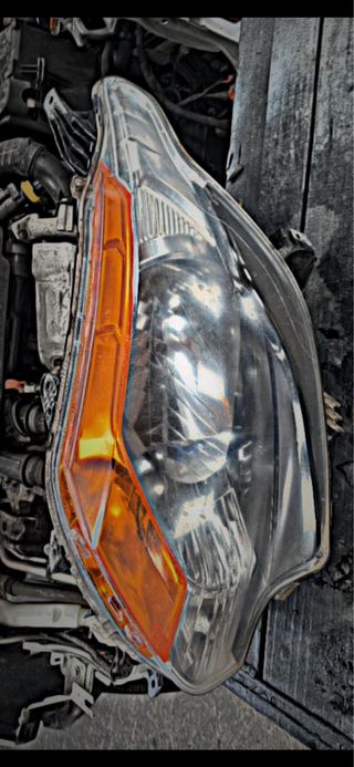 Faro delantero derecho l200 2014