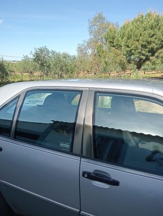 Mercedes-Benz Clase S 1993