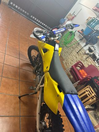 Moto Enduro Husqvarna