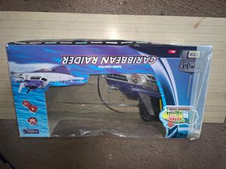 Barco teledirigido Nikko Caribbean Raider