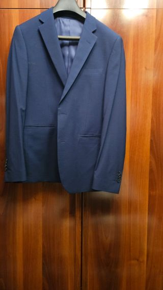 Traje azul marino - chaqueta, pantalón y camisa