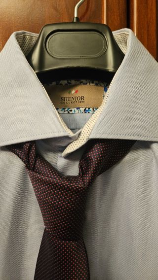 Traje azul marino - chaqueta, pantalón y camisa