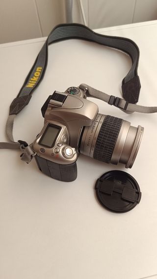 Nikon F55 + Objetivo AF Zoom 28-80mm