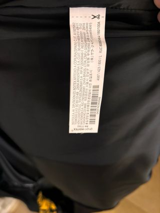 Cazadora bomber Zara; Talla L; a estrenar.