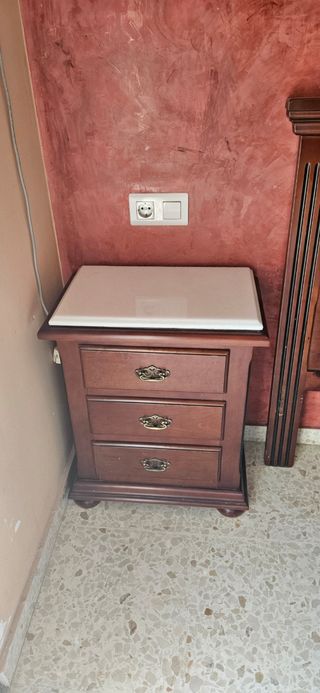 Conjunto cabecero madera cama 135cm + 2 mesitas