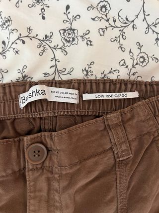 pantalones cargo tiro bajo