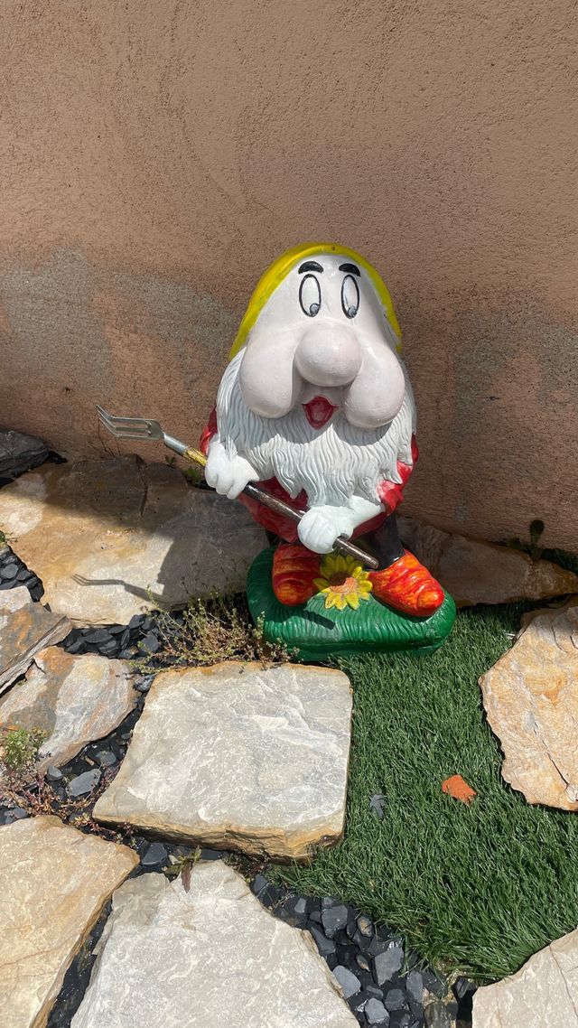 Enanito jardín decorativo los 2