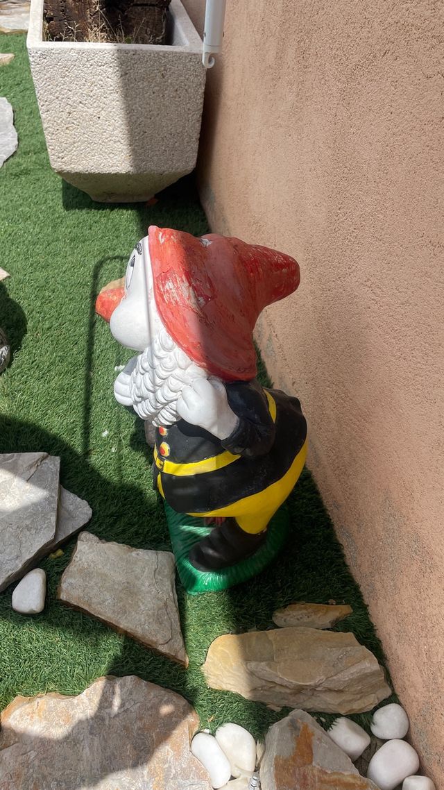 Enanito jardín decorativo los 2