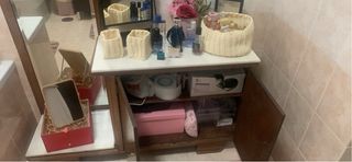 Mobile antico, comsegna a mano