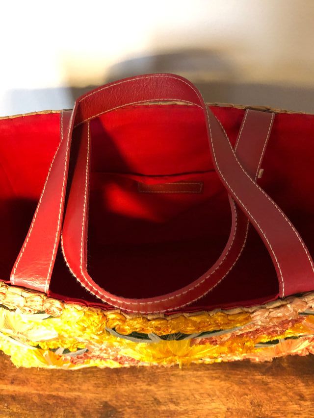 Bolsa de paja y rafia