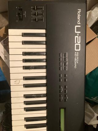 ROLAND U-20 - PCM Vintage