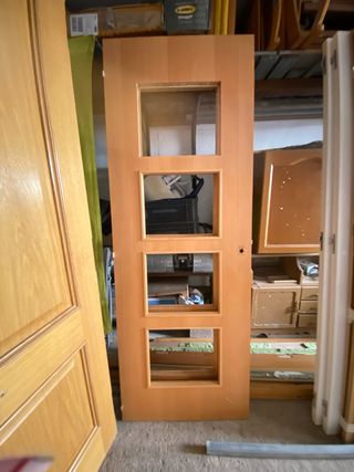 Puerta madera 4 cristales