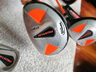 Juego golf infantil Wilson: palos, bolsa y carro