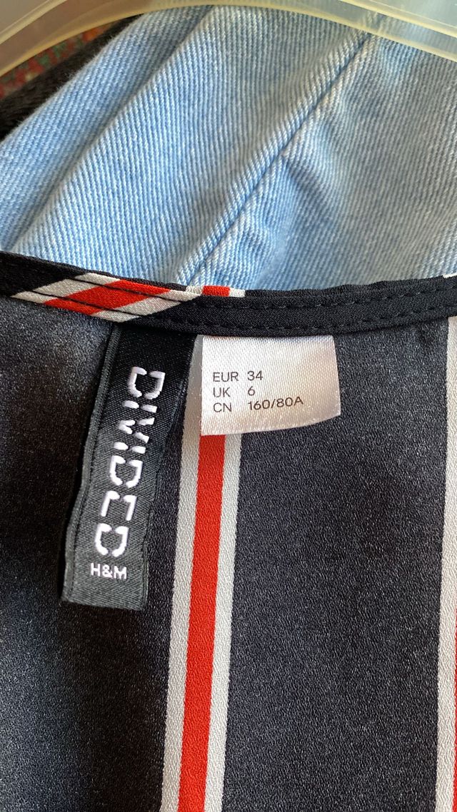 Camicetta corta avvolgente - Nero/Rose 