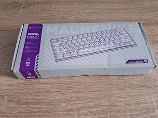 Teclado mecánico MACHENIKE K600 - 61 teclas