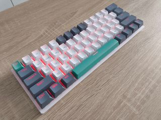 Teclado mecánico MACHENIKE K600 - 61 teclas