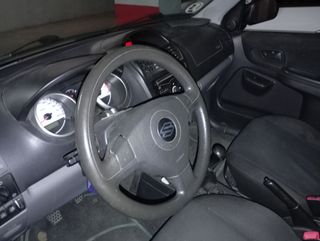 Suzuki ignis 4x4  2004