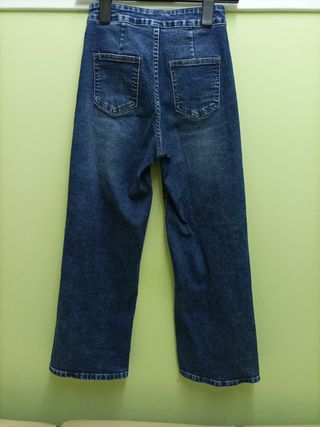 Pantaloni taglia