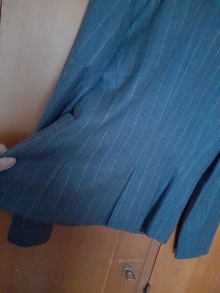 Traje chaqueta Zara gris a rayas lana.