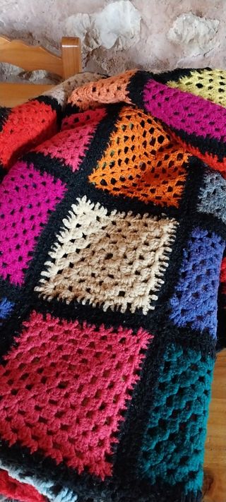 Trapunte. Colori a mano.