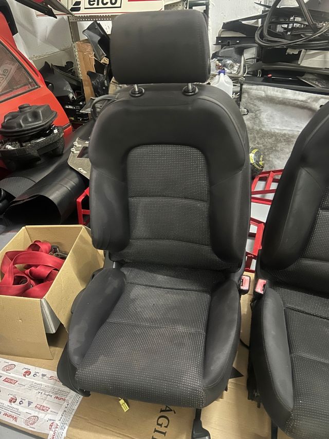 Asientos audi A3 8p traseros 60 delanteros 70