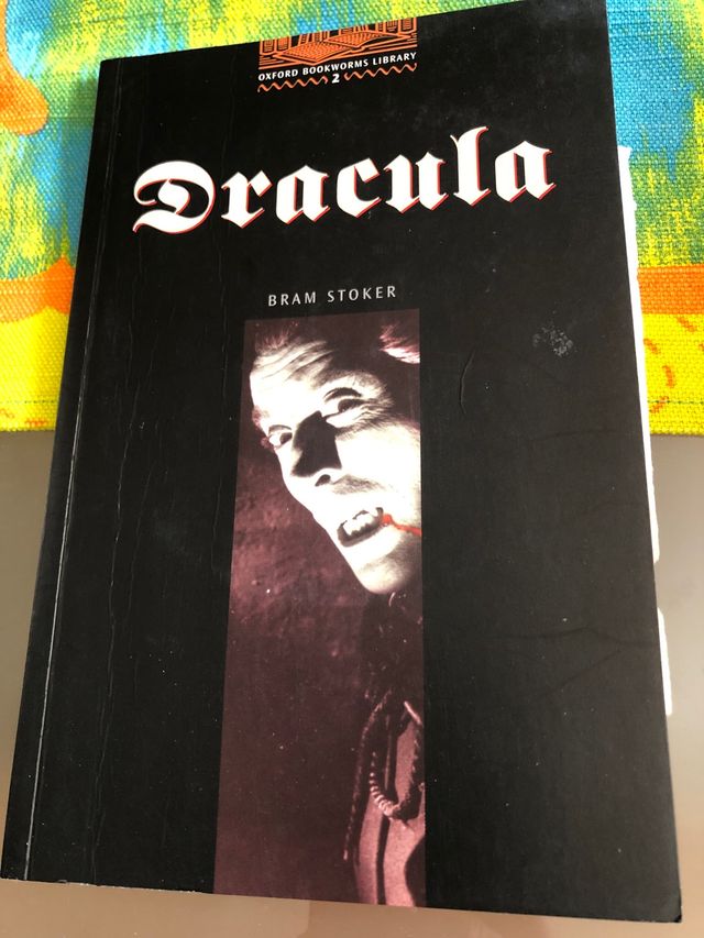 OBWL2: Dracula: Level 2: 700 Word Vocabulary (O...