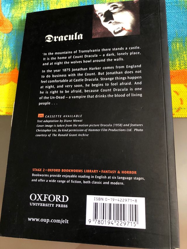 OBWL2: Dracula: Level 2: 700 Word Vocabulary (O...