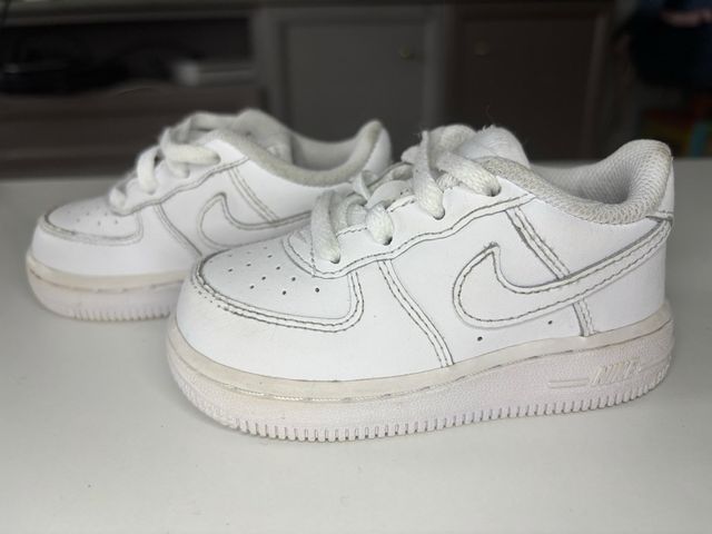 Zapatos Nike niño - talla 22