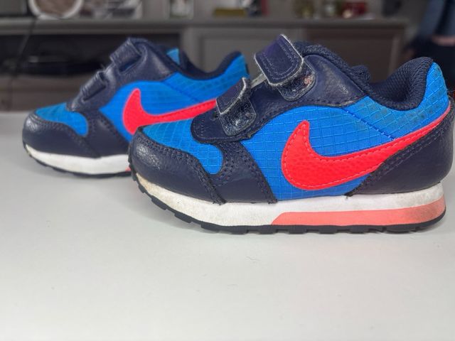 Zapatos Nike niño - talla 22