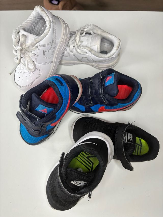 Zapatos Nike niño - talla 22