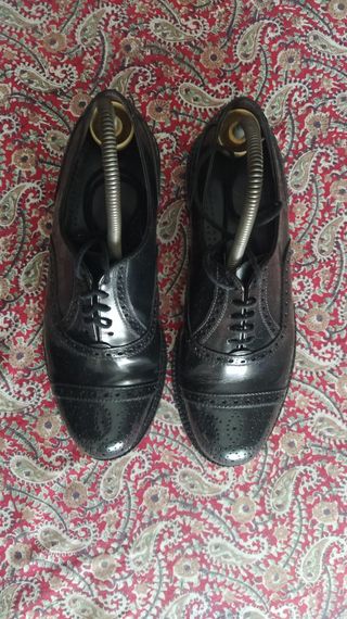 Zapatos Oxford picado 