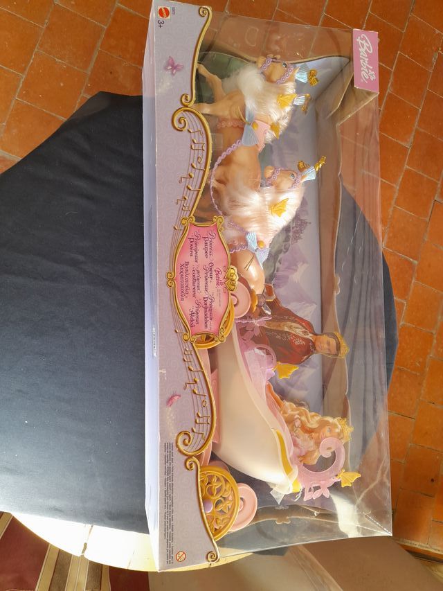GRAN CARROZA DE PRINCESA BARBIE “ROYAL CARRIAGE”.