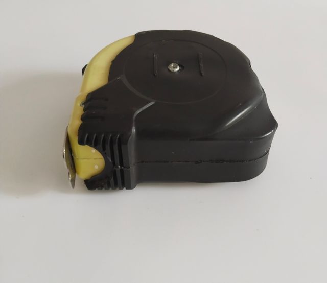 Flessometro antiurto da 7,5 m