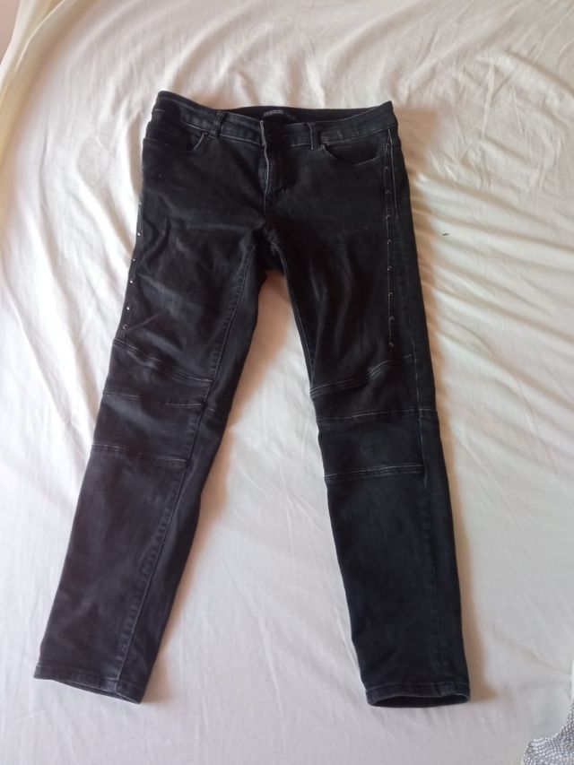 Vaquero elástico negro