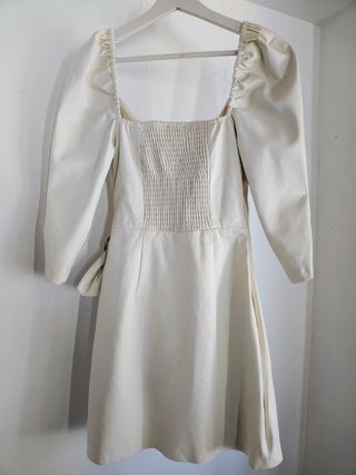 Vestido Blanco BERSHKA