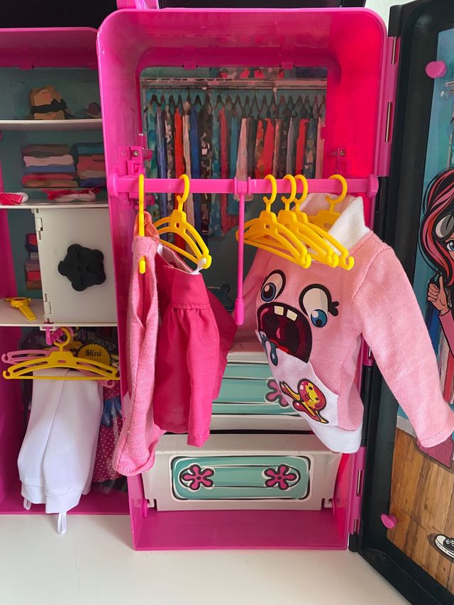 Armario Nancy y ropa