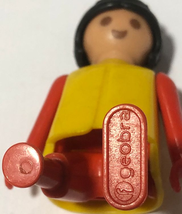Playmobil mujer con pata de palo