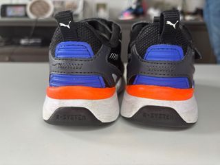 Zapatillas Puma niño - talla 23