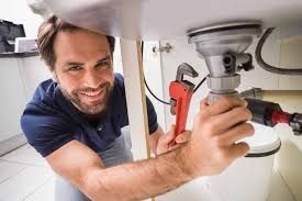 Fontanero profesional disponible 24H